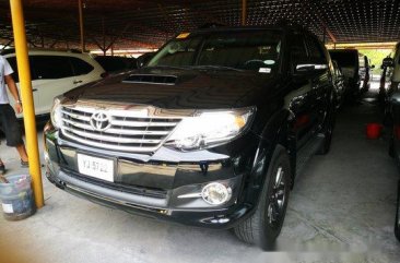 Sell Black 2015 Toyota Fortuner at 54060 km 