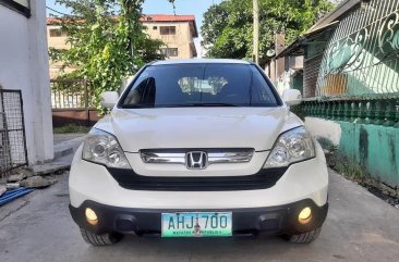 Selling White Honda Cr-V 2007 in Manila