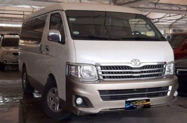 Selling White Toyota Hiace 2013 Automatic Diesel at 47000 km 