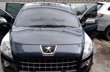 Black Peugeot 5008 2014 at 35000 km for sale
