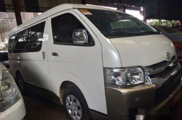 Sell White 2017 Toyota Hiace Manual Diesel at 74000 km 