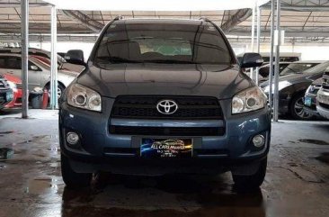 Blue Toyota Rav4 2010 at 43000 km for sale