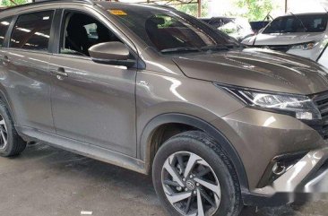 Brown Toyota Rush 2019 for sale in Quezon City 