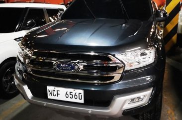 Selling Blue Ford Everest 2016 in Manila 