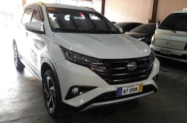 White Toyota Rush 2018 at 18000 km for sale