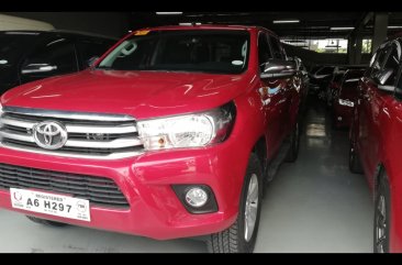 Selling Toyota Hilux 2018 Truck at 2718 km 