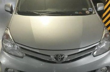 Selling Silver Toyota Avanza 2014 Automatic Gasoline at 45000 km 