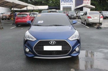 Selling Blue Hyundai Veloster 2016 Automatic Gasoline at 8740 km