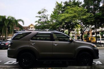 Sell Grey 2015 Toyota Fortuner at 70000 km