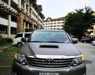 Sell Grey 2015 Toyota Fortuner at 70000 km