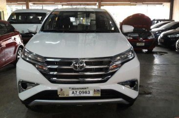 Sell White 2018 Toyota Rush at 2700 km