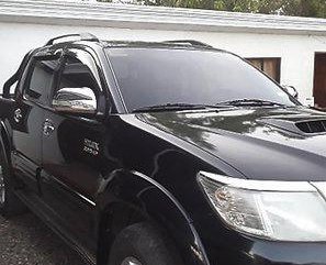 Sell Black 2015 Toyota Hilux at 75000 km 