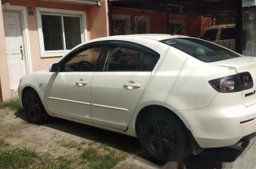 Selling White Mazda 3 2009 Automatic Gasoline 