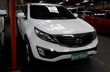 White Kia Sportage 2011 Automatic Gasoline for sale 