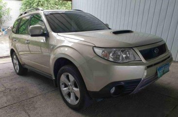 Silver Subaru Forester 2010 Automatic Gasoline for sale 