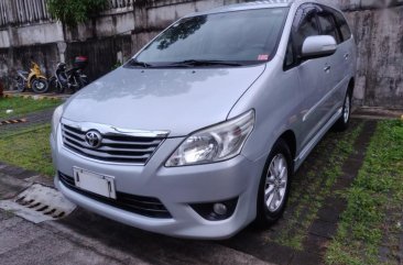 Toyota Innova 2014 at 75000 km for sale 