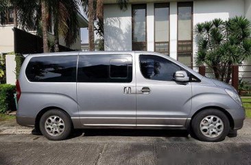 Silver Hyundai Grand Starex 2014 at 92000 km for sale