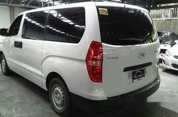 Selling White Hyundai Grand Starex 2016 in Pasig 