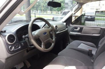 White Ford Expedition 2003 for sale in Pasig 