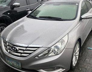 Silver Hyundai Sonata 2011 at 36000 km for sale 