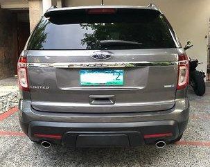 Sell Grey 2013 Ford Explorer Automatic Gasoline at 50000 km 