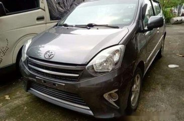 Selling Grey Toyota Wigo 2017 in Pasig 