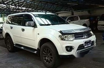 White Mitsubishi Montero Sport 2014 at 81000 km for sale