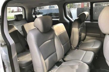 Sell White 2015 Hyundai Grand Starex at 4600 km