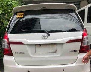 White Toyota Innova 2016 at 50000 km for sale