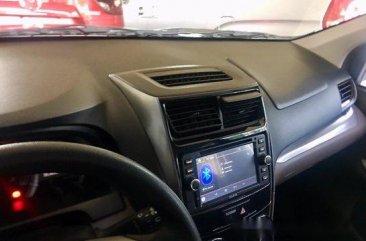 Selling Grey Toyota Avanza 2016 at 21000 km 