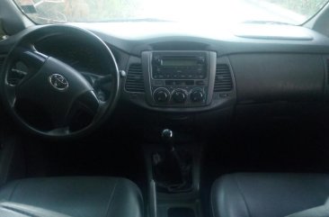 2013 Toyota Innova at 100000 km for sale 