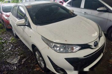 White Toyota Yaris 2018 at 13000 km for sale