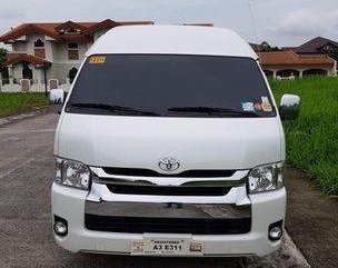 Sell White 2018 Toyota Hiace at 21000 km
