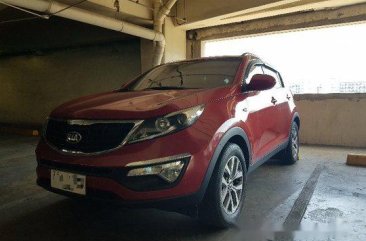 Selling Red Kia Sportage 2015 at 20000 km 