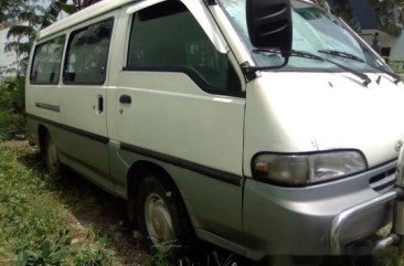 Selling White Hyundai Grace 1997 Manual Diesel at 92000 km 