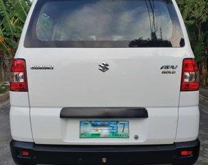 Selling White Suzuki Apv 2011 at 40000 km 