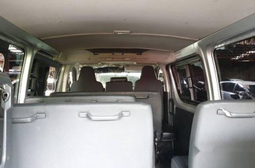 Selling Silver Toyota Hiace 2017 Manual Diesel