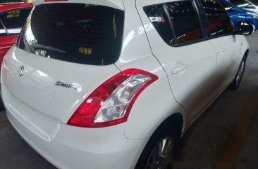 Selling White Suzuki Swift 2016 Automatic Gasoline in Quezon City