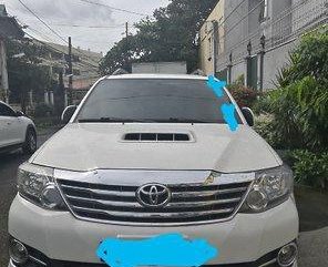 Sell White 2014 Toyota Fortuner Automatic Diesel at 89000 km