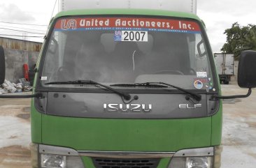 Selling 2006 Isuzu Elf in Valenzuela 