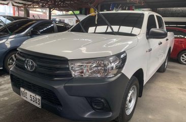 White Toyota Hilux 2019 for sale in Quezon City