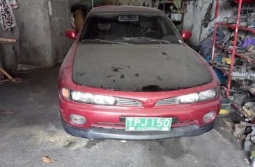 Red Mitsubishi Galant 1994 at 100000 km for sale