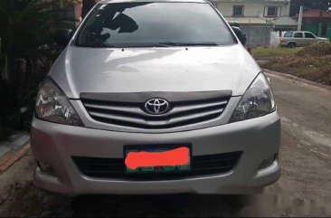 Silver Toyota Innova 2010 Manual Diesel for sale 