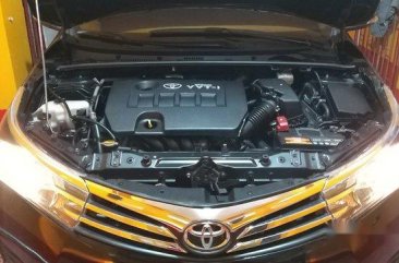 Selling Black Toyota Corolla Altis 2014 in Pasay