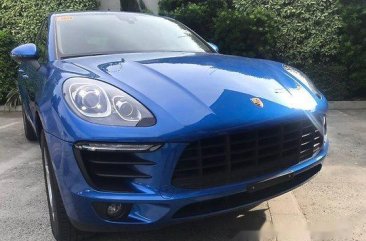 Blue Porsche Macan 2018 at 700 km for sale