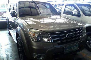 Selling Ford Everest 2013 at 48595 km 