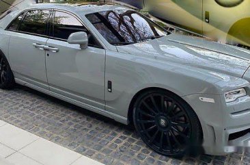 Selling Rolls-Royce Ghost 2016 at 19000 km 