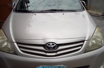 2011 Toyota Innova for sale in Calamba