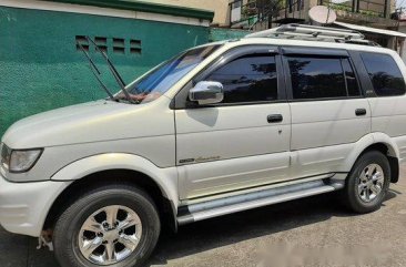 Isuzu Crosswind 2004 at 72000 km for sale 