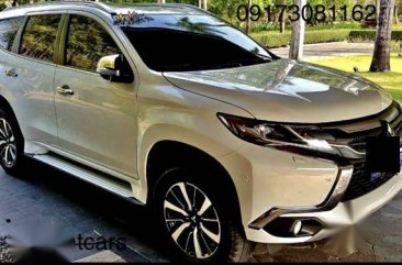 Red Mitsubishi Montero sport 2017 for sale in Quezon